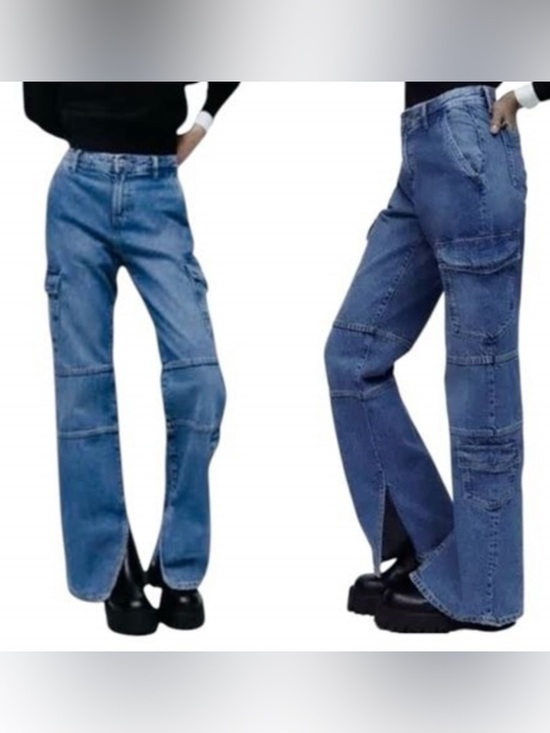 Zara Denim - Zara Medium Wash Cargo Split Hem Jeans - Size 4